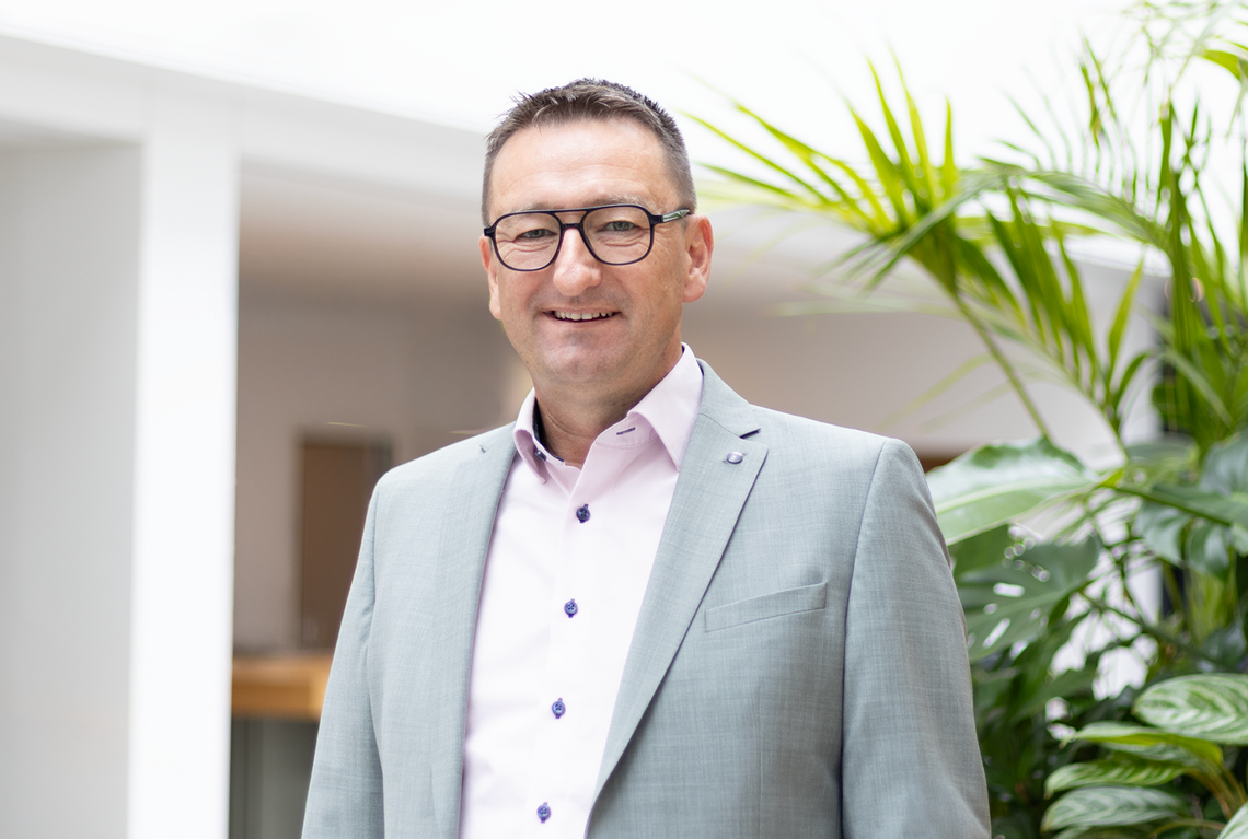 Portraitaufnahme Andreas Strobel