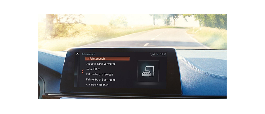 Head-Up-Display mit automatisiertem Fahrtenbuch im Auto