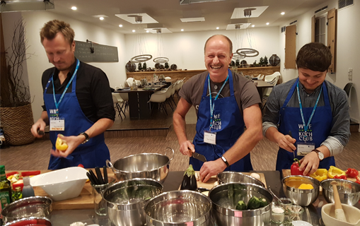 Agile Softwareentwicklung schmackhaft gemacht: doubleSlash und ZF Innovations im gemeinsamen Scrum Cooking Workshop